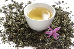 Состав, польза и популярные сорта белого чая